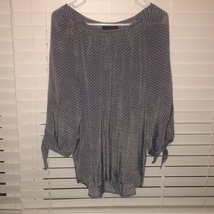 Woman’s top